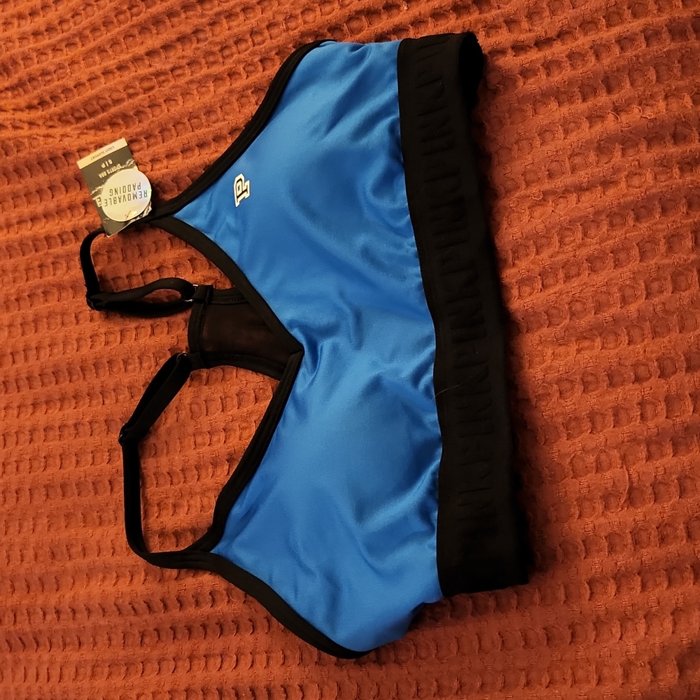 VS  blue sport bra